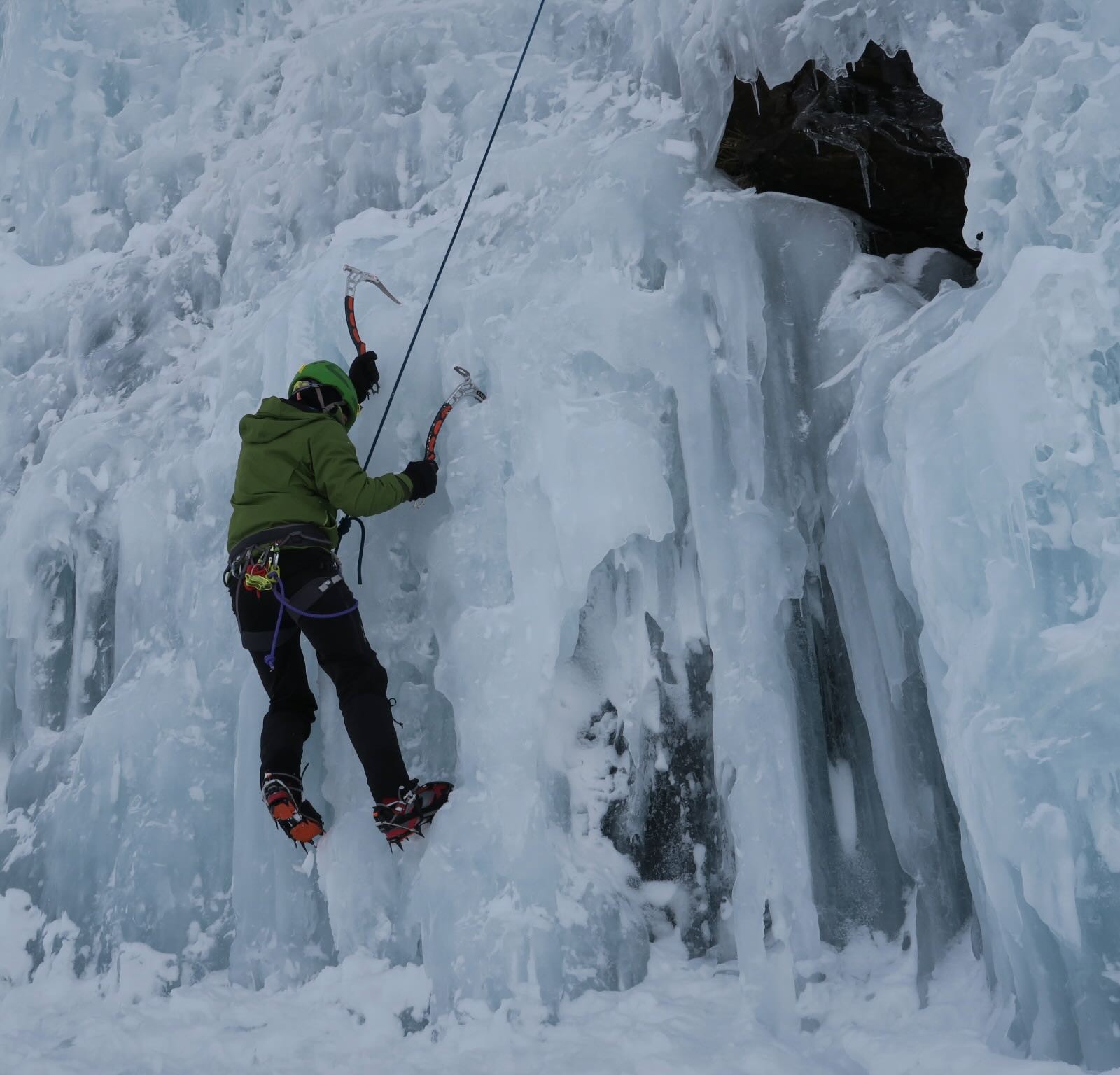 Array
(
    [id] => 364
    [id_producto] => 42
    [imagen] => 42-364-compraractividades-guiadasescalada-en-hielo-con-guia-sierra-nevada-gredos-pirineos-alpes-noruega.jpeg
    [orden] => 0
)
