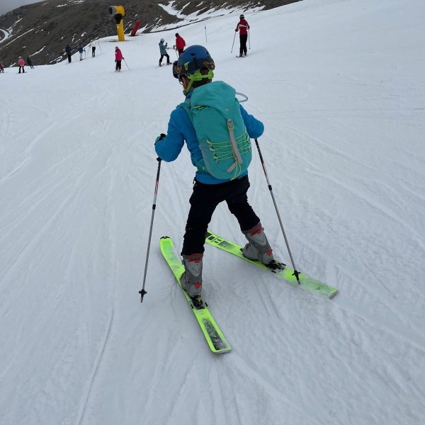 Curso de Esquí Alpino Sierra Nevada - Guadarrama - Pirineos