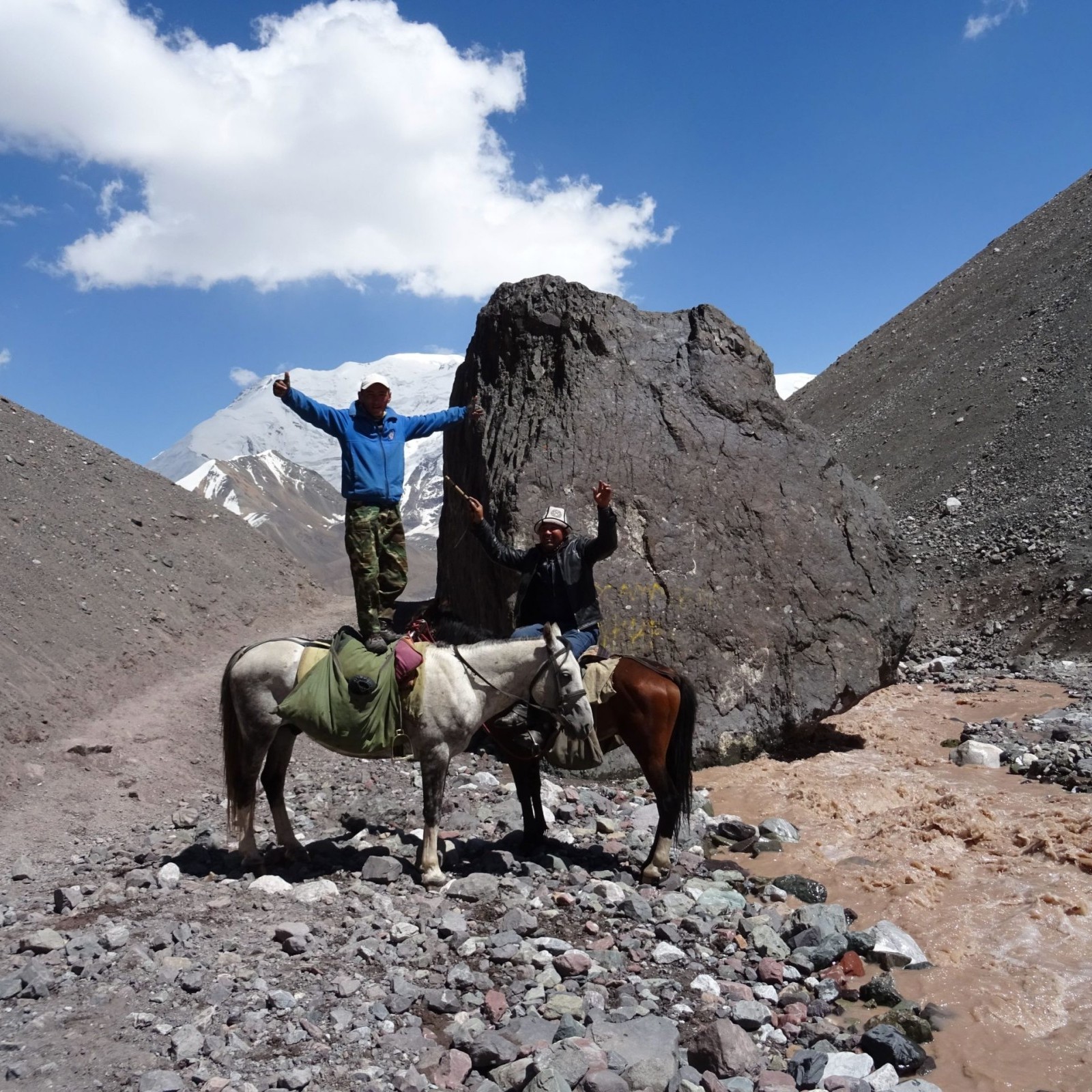 Array
(
    [id] => 67
    [id_producto] => 8
    [imagen] => 8-67-comprarexpediciones-de-montanaexpedicion-al-pico-lenin-7-134m.jpeg
    [orden] => 0
)
