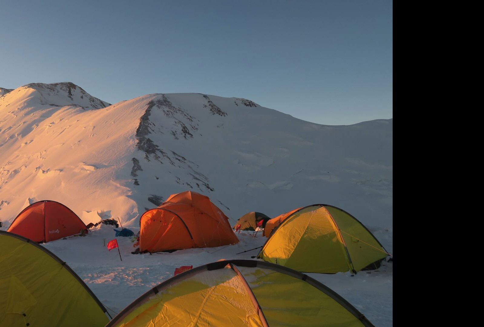 Array
(
    [id] => 72
    [id_producto] => 8
    [imagen] => 8-72-comprarexpediciones-de-montanaexpedicion-al-pico-lenin-7-134m.jpeg
    [orden] => 0
)
