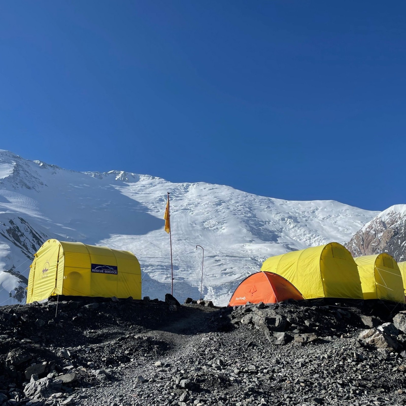 Array
(
    [id] => 73
    [id_producto] => 8
    [imagen] => 8-73-comprarexpediciones-de-montanaexpedicion-al-pico-lenin-7-134m.jpeg
    [orden] => 0
)

